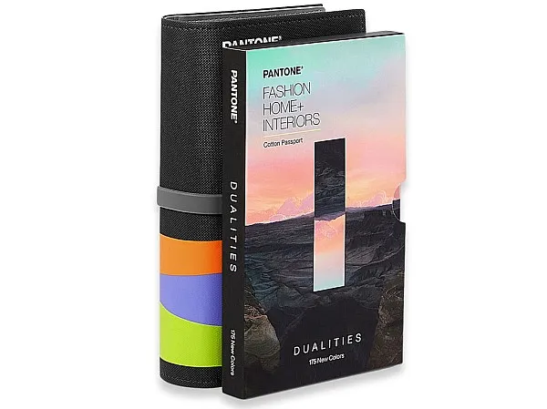 PANTONE Cotton Passport Faltbuch