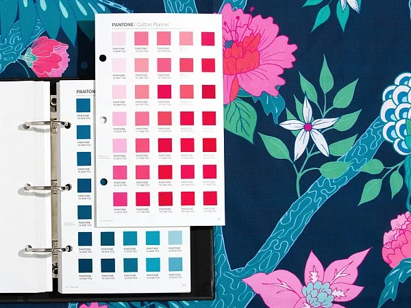 PANTONE Cotton Planner Ringbuch