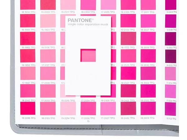 Pantone Paper Traveler