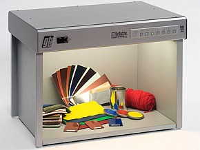 Lichtkabinen MiniMatcher-4e Serie D65