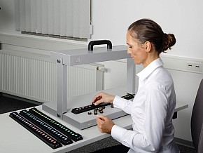 Color Vision Test Station
