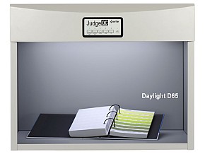 X-Rite Light Booth Judge QC