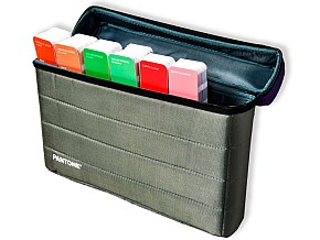 PANTONE Essentials Farbfächerset 2022