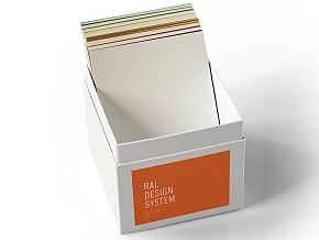 RAL DESIGN Farbkarten und Farbfächer